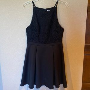 Black mini dress medium